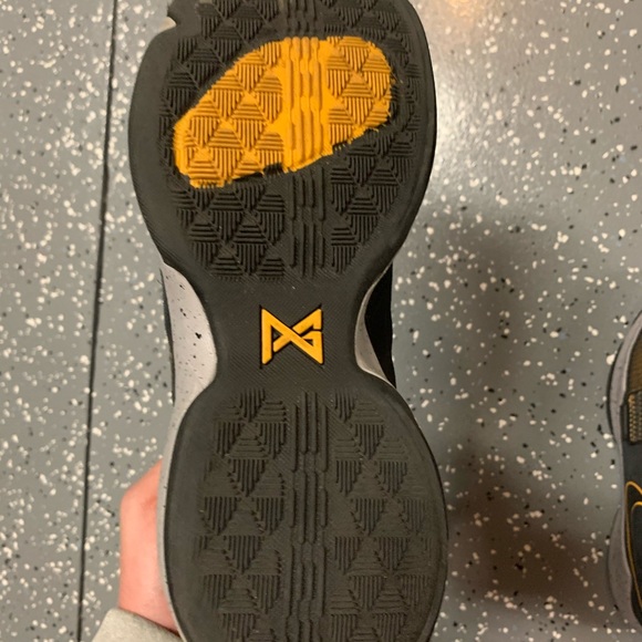 PG 1 Black Gold - Picture 4 of 6